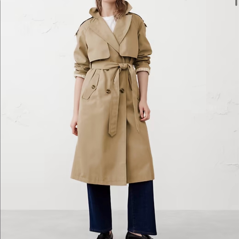 Banana Republic Tan Trench Coat